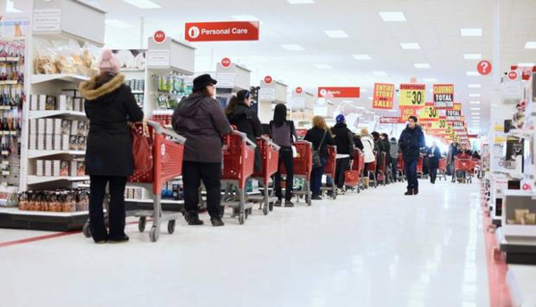 Long checkout line at Target | Shopify Retail blog