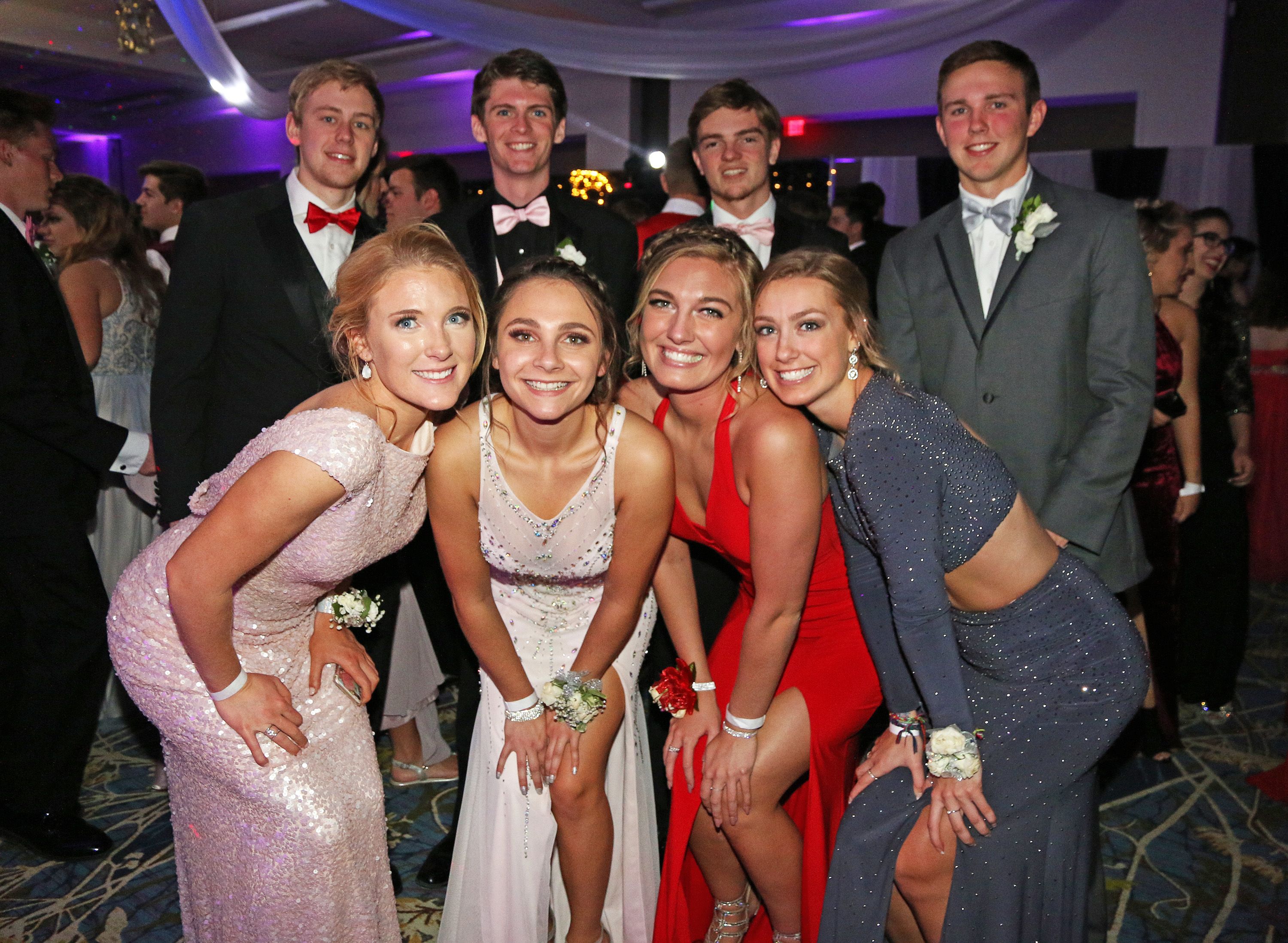 Des Moinesarea Goodwill popup shop selling 30 prom dresses Des