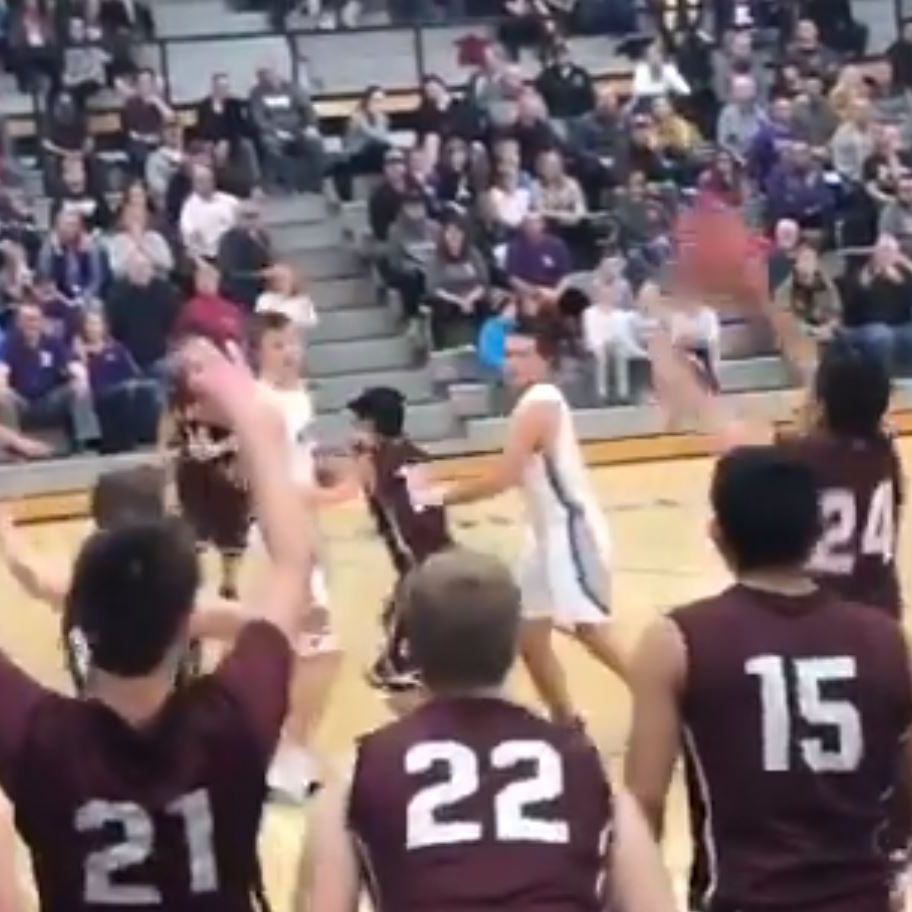 Iowa high school player's last shot brings opposing team's fans to their feet
