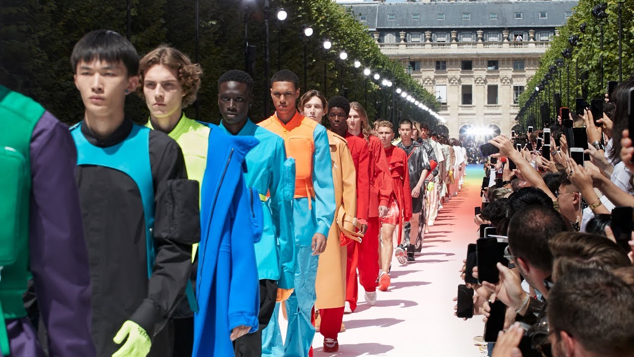 Frameweb  Louis Vuitton unleashes the joy of childhood with its latest  menswear runway