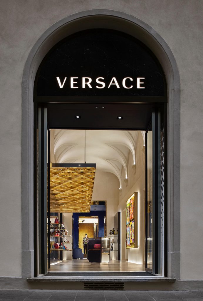 Versace Opens First Boutique Florence – WindowsWear