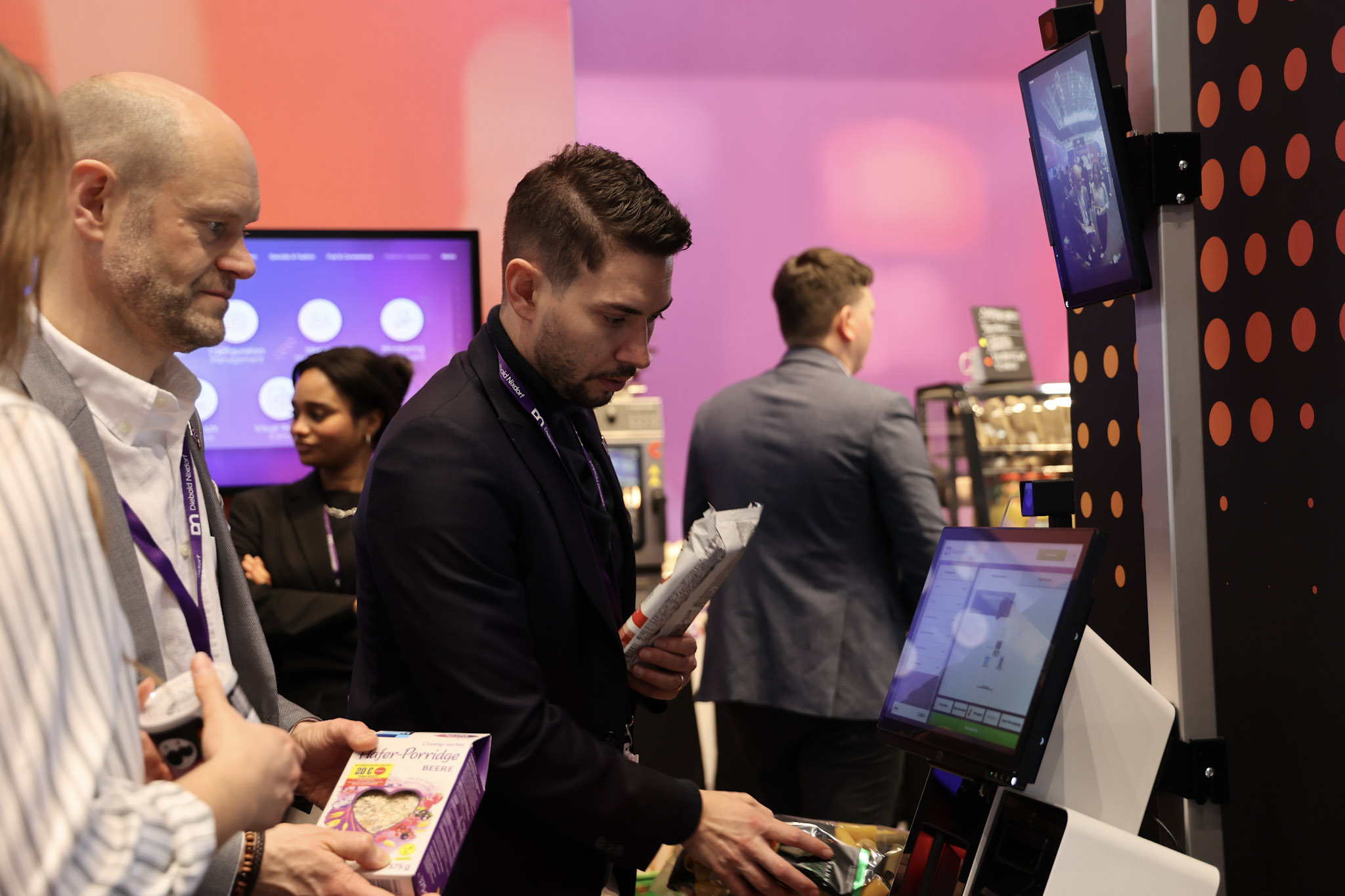 Diebold Nixdorf makes it easier to reduce shrink in free-flow retail environments