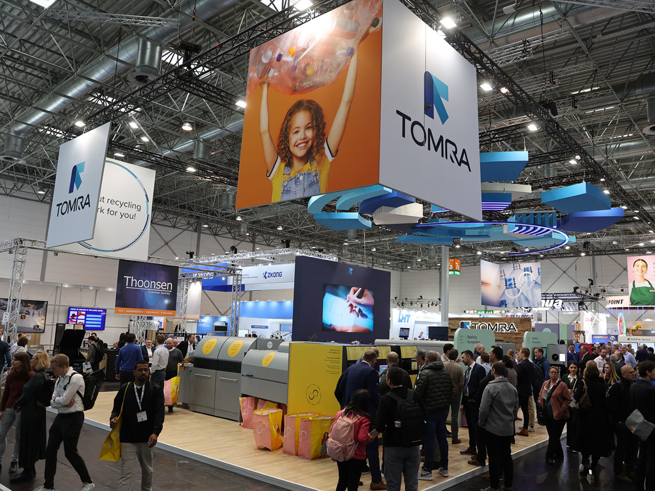 TOMRA showcases latest generation of reverse vending machines at EuroShop 2026
