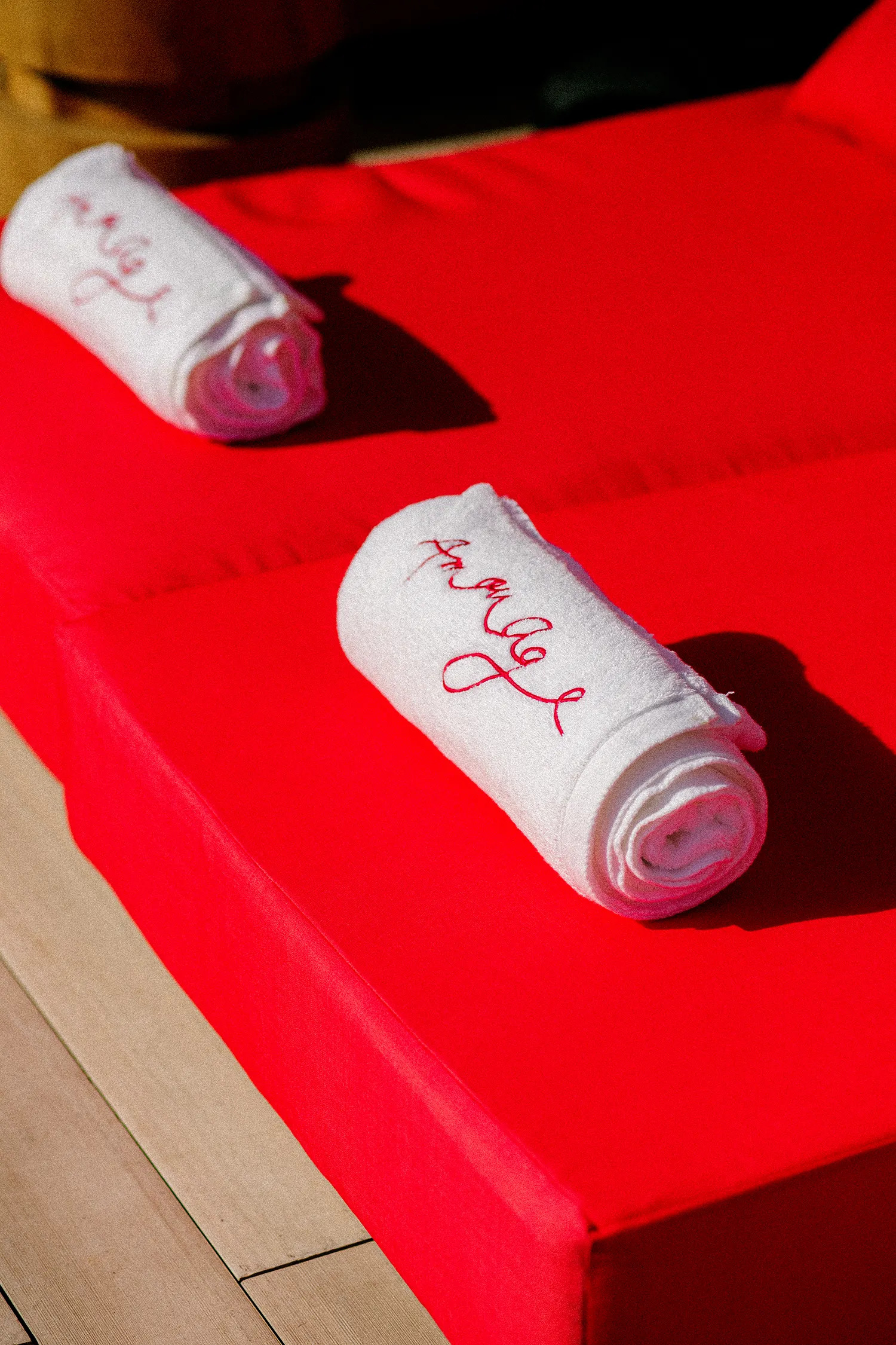 Amouage towels
