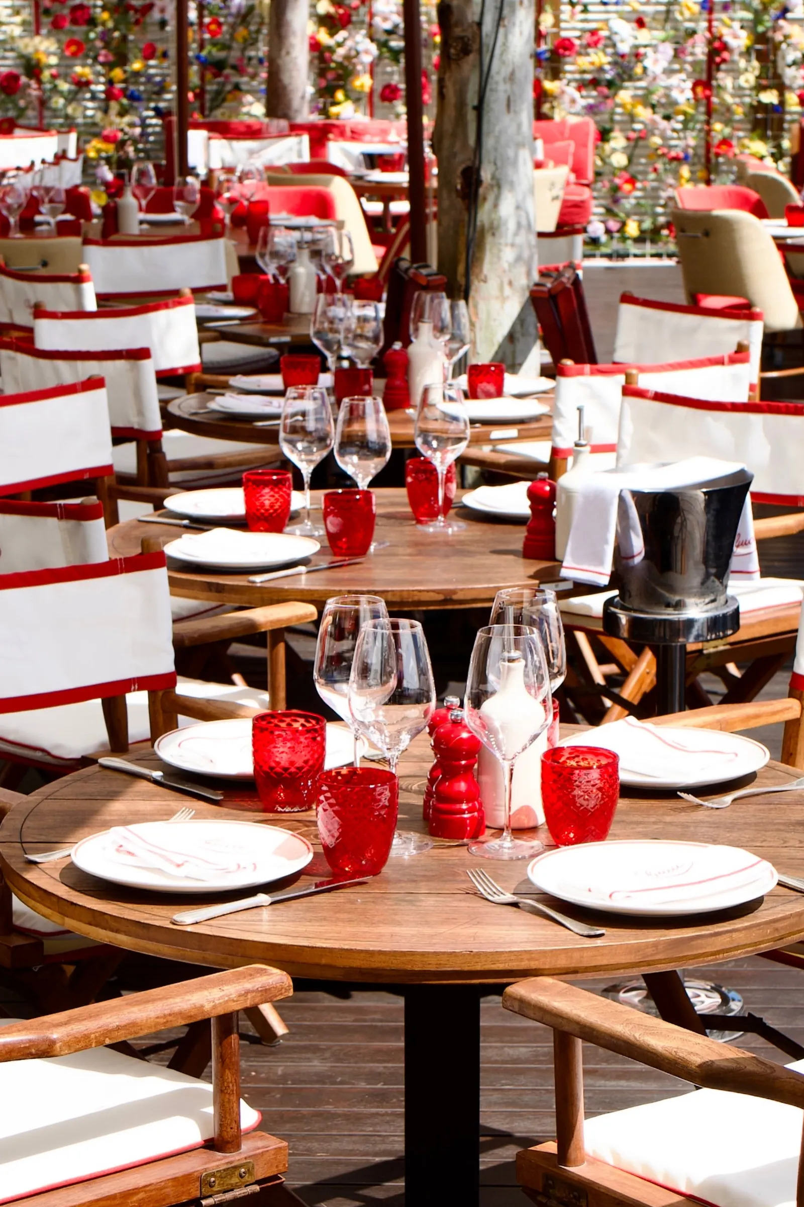 Gucci dining