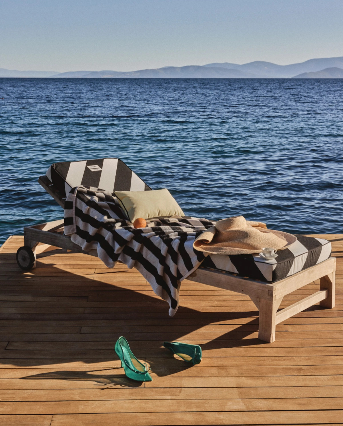 Jacquemus dock